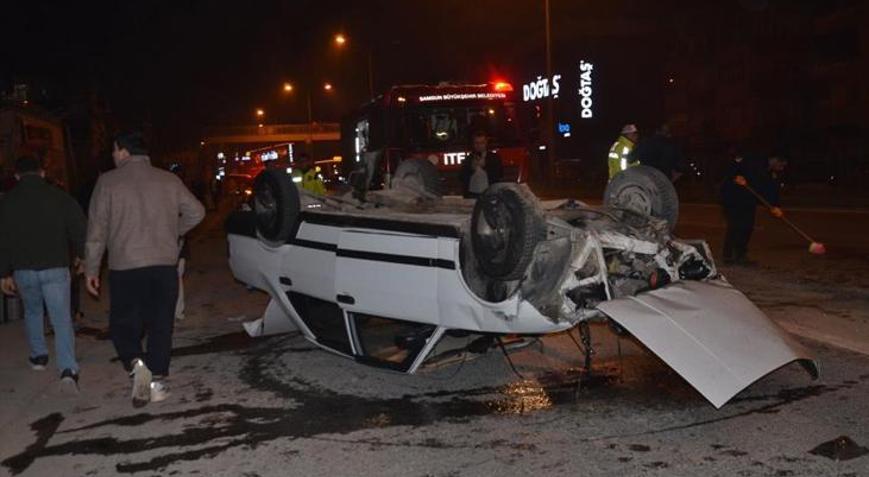 Samsunda feci kaza Takla atan otomobilden sağ çıktı