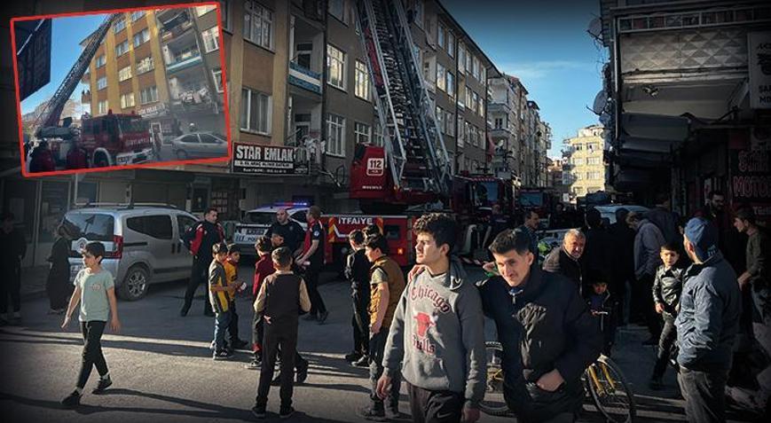 Oturduğu daireyi ateşe verdi Hastaneye kaldırıldı