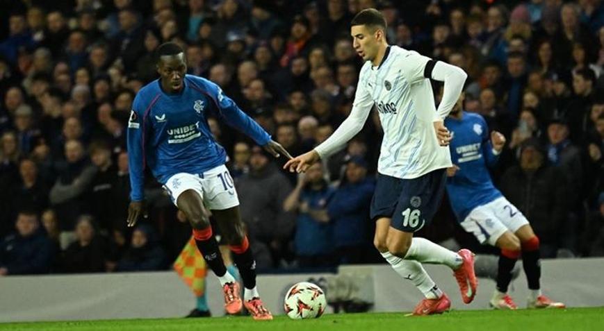 Fenerbahçede Mert Müldür şoku Devam edemedi