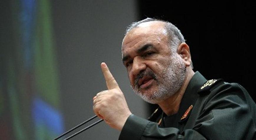 İran Devrim Muhafızlarından Trumpa: Kararlı bir yanıt vereceğiz