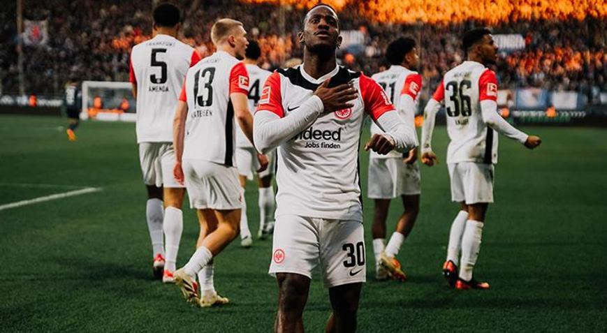 Eintracht Frankfurt, Bochum deplasmanında galip