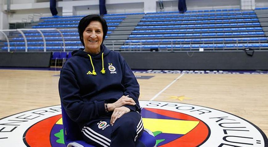 Valerie Garnier: Fenerbahçe’de hedef her zaman kupalar ve şampiyonluklar kazanmaktır