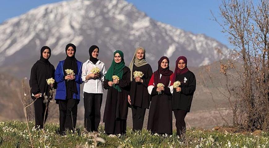 Aradaki mesafe 120 kilometre Bambaşka iki hayat