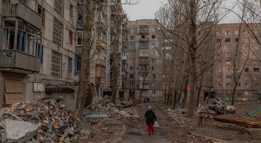 Rusyanın İHA saldırısı Ukraynanın merkezinde elektriği kesti