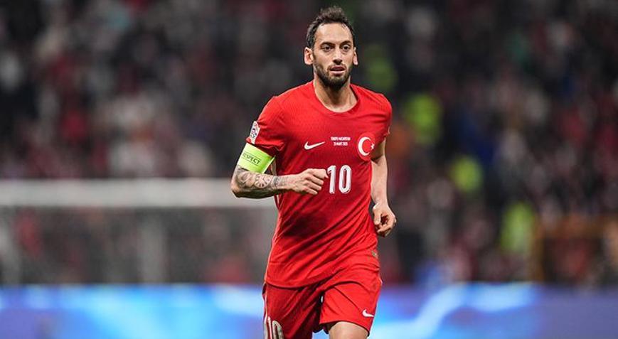 Hakan Çalhanoğlu: Her geleni kucaklamaya çalışıyoruz