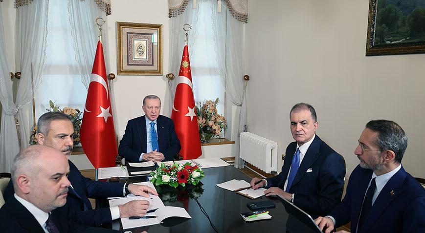 Cumhurbaşkanı Erdoğan, Dolmabahçede Çevrimiçi Liderler Toplantısına katıldı