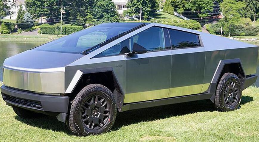 Tesla, ABDde Cybertruck modellerini geri çağırdı
