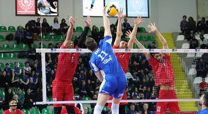 Halkbank, Kupa Voleyde adını finale yazdırdı