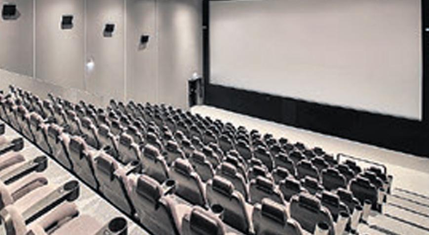 Sinemalar seyircisiz