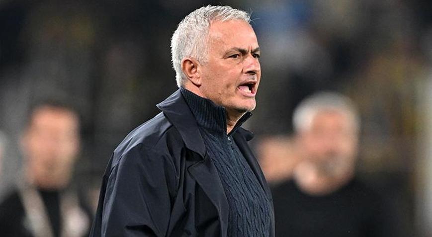 Fenerbahçede Jose Mourinhodan derbi uyarısı