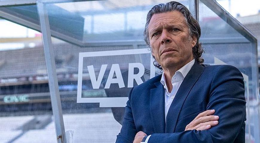 Beşiktaştan yabancı hakem hamlesi Urs Meieri derbi için İstanbula getirdi