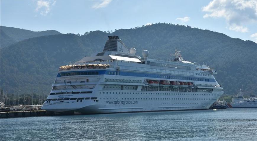 Marmarise sezonun ilk kruvaziyeri geldi