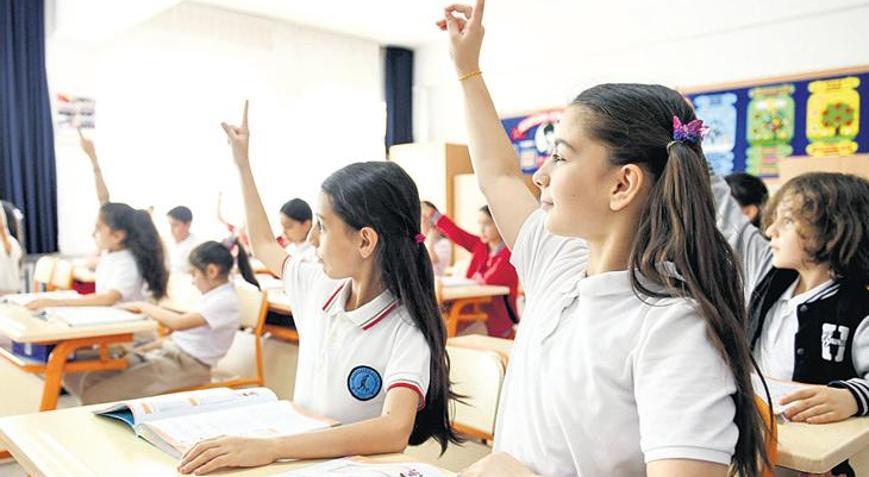 Okullar yarın açılıyor