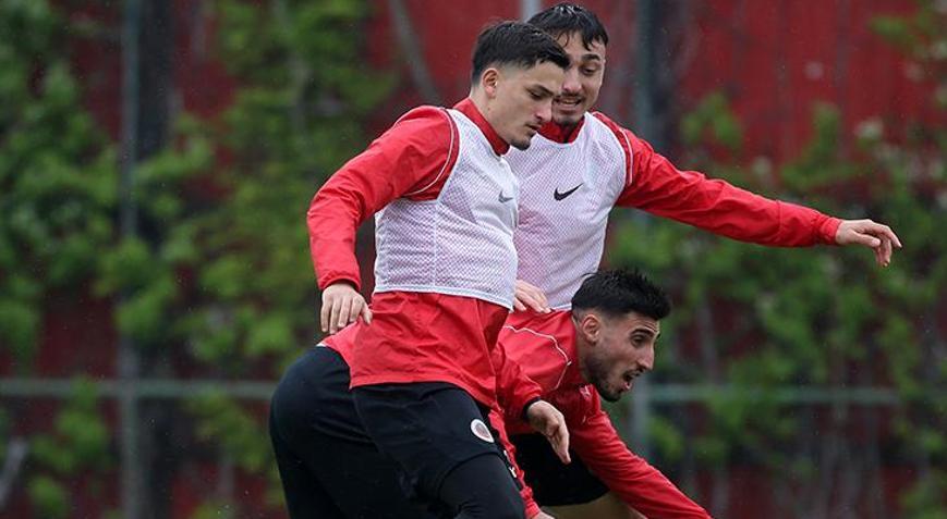 Gençlerbirliğinde ödeme krizi çözüldü Antrenman yapıldı