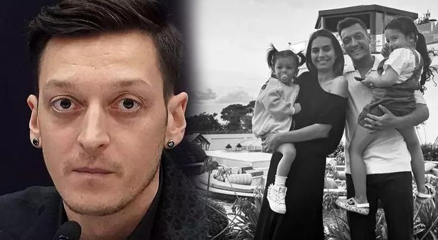 Mesut Özilden eşi ve kızlarıyla paylaşım
