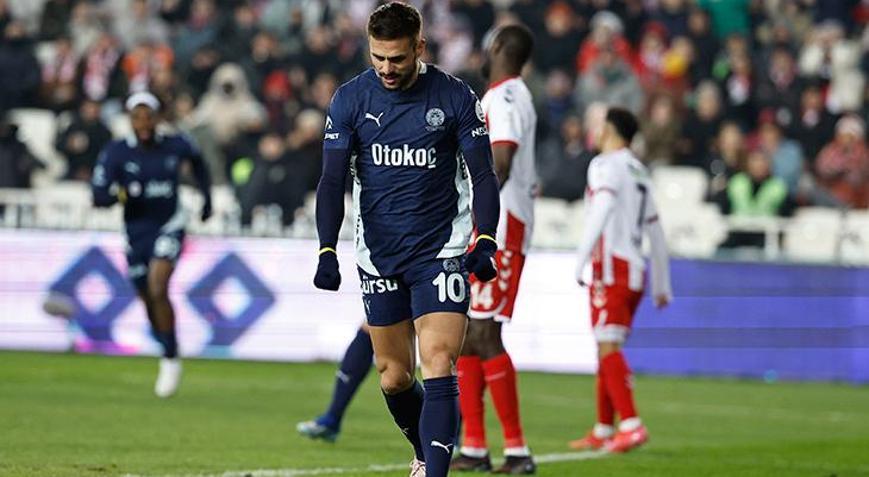 Fenerbahçede Dusan Tadic kanatlandı