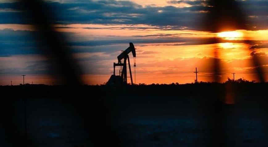 Petrolde tatil dolayısıyla işlemlere ara verildi