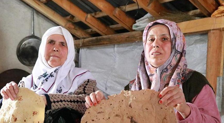 Kıtlıkla ortaya çıkan gizli lezzet: Armut Ekmeği İnsanlar yedikçe yiyesi geliyor