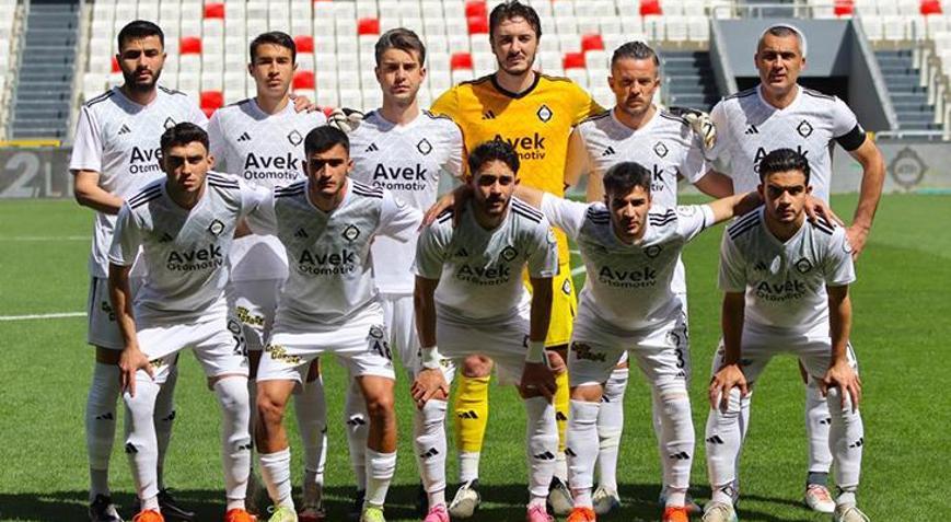 Büyük yıkım Köklü kulüp, 3 yıl içinde Süper Ligden 3. Lige düştü