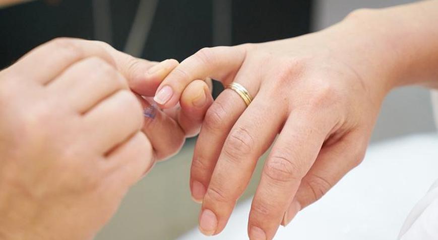 Tırnak etlerini kesmek enfeksiyona davetiye çıkarıyor Daha etkili bir yol var