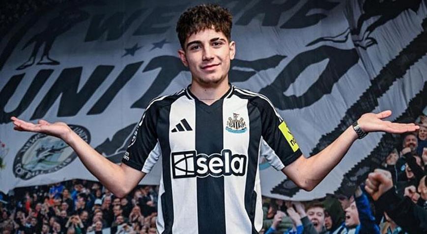 Amatör Ligden Premier Lige transfer olan ilk Türk