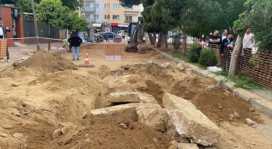 Yol çalışması sırasında bulundu İnsan kemikleri Roma dönemine ait çıktı