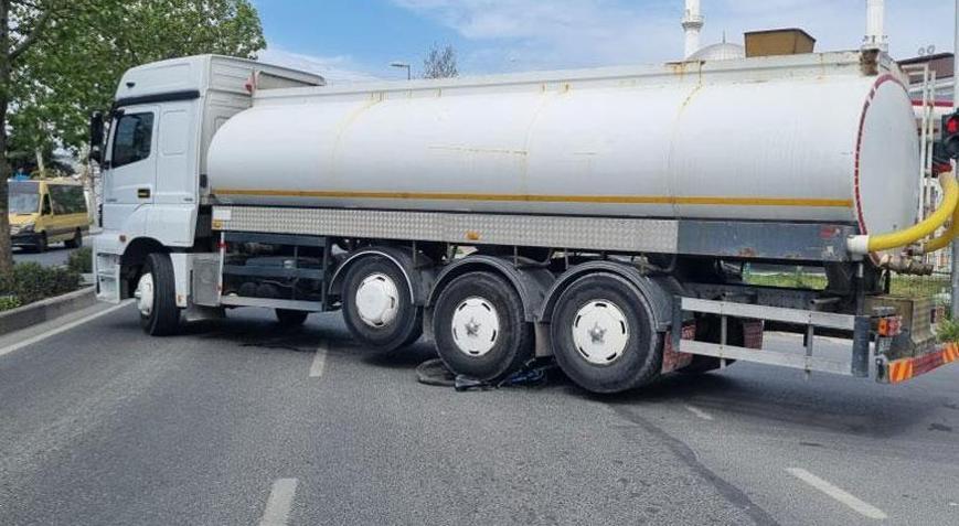 Feci kaza: Kamyonun altında kalan bisiklet sürücüsü hayatını kaybetti