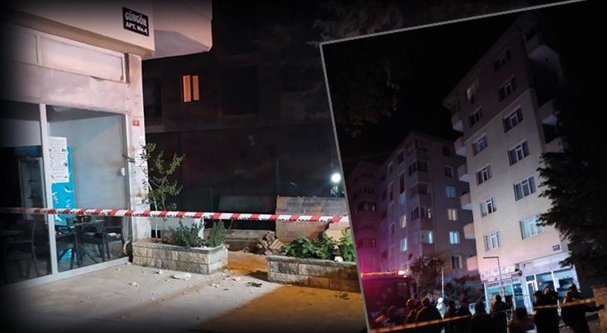 Kadıköyde balkon çöktü Bina tahliye edildi