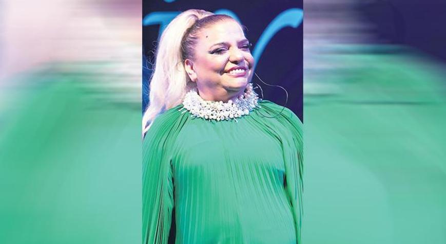 ‘Fiziğimle değil sesimle para kazandım’