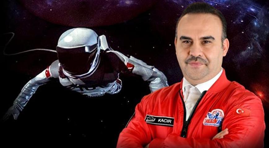 Bakan Kacır: Yerli ve milli uydularımız ile süper lige çıktık