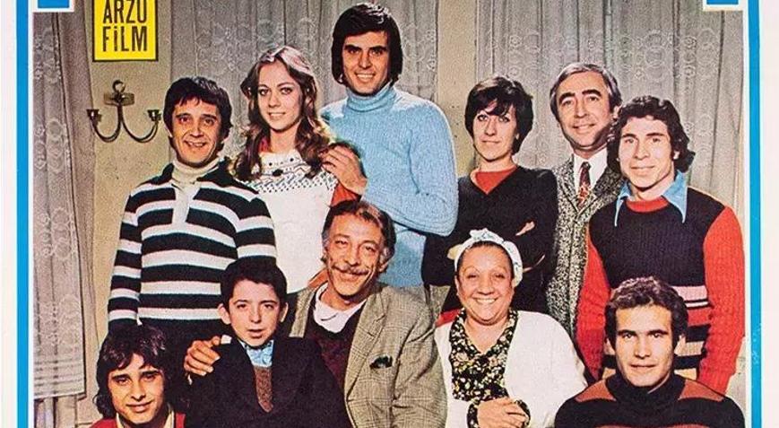 Bizim Aile oyuncuları kimler, ne zaman çekildi Bizim Aile nerede çekildi ve konusu nedir