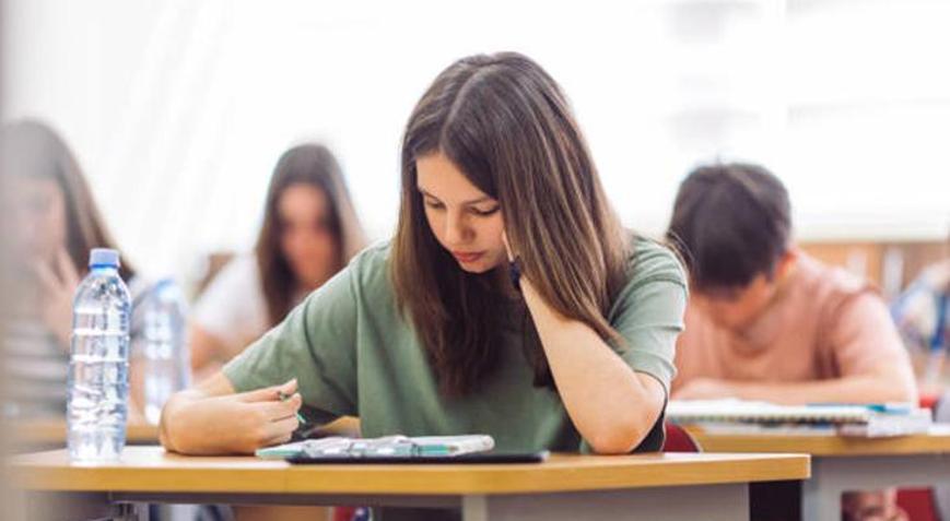 AÖL kayıt yenileme ne zaman bitiyor 2025 Açık lise 3. Dönem sınav tarihleri ne zaman