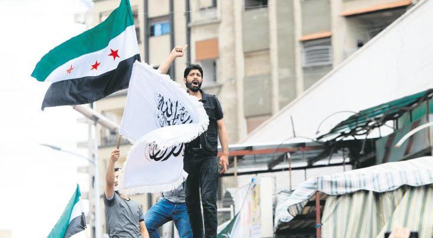 İsrail, Suriyeye bomba yağdırdı