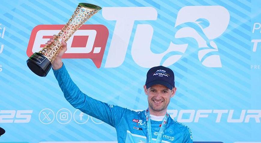 60. Cumhurbaşkanlığı Türkiye Bisiklet Turunda kazanan Hollandalı sporcu Wout Poels