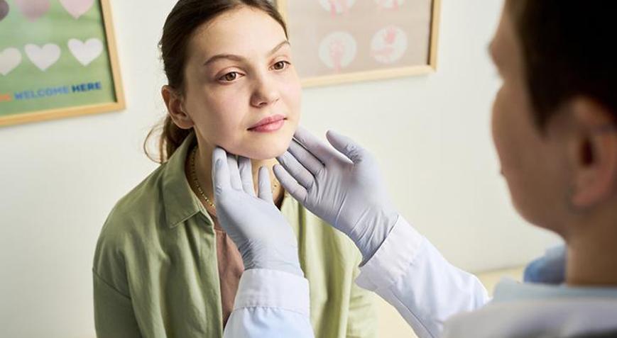 Burun estetiği talebi 15 yaşına kadar indi 18 yaşından sonra öneriyoruz