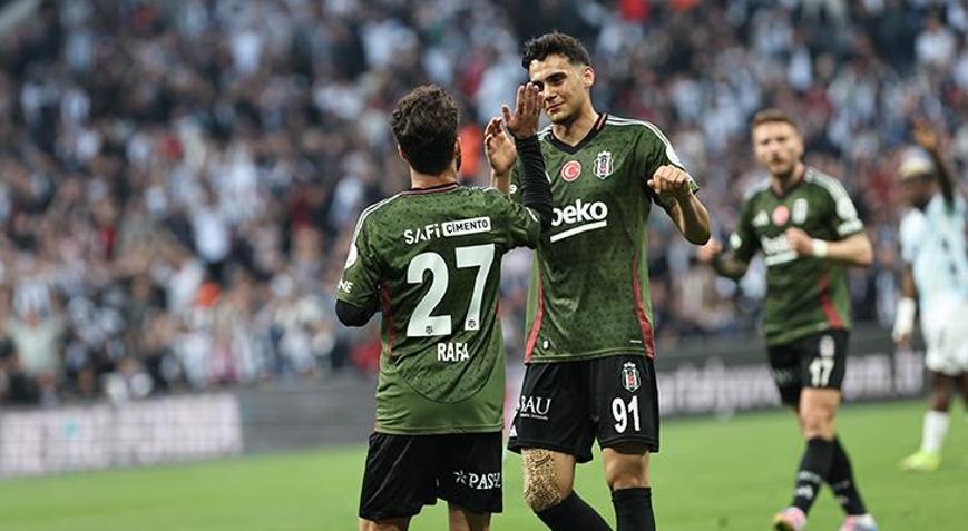 Mustafa Hekimoğlu: Hocamız bize çok güveniyor