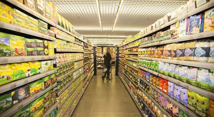 Ticaret ve perakende satış hacmi martta arttı