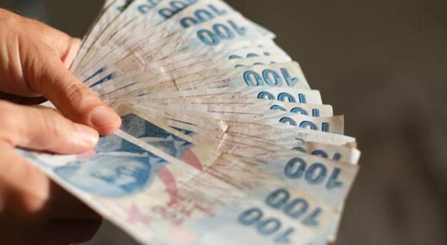 Gözler banka hesaplarında Kurban Bayramı emekli ikramiyesi ne zaman yatacak, bu ayki maaşlarla ödenir mi 2025 Kurban Bayramı emekli ikramiyesi ne kadar