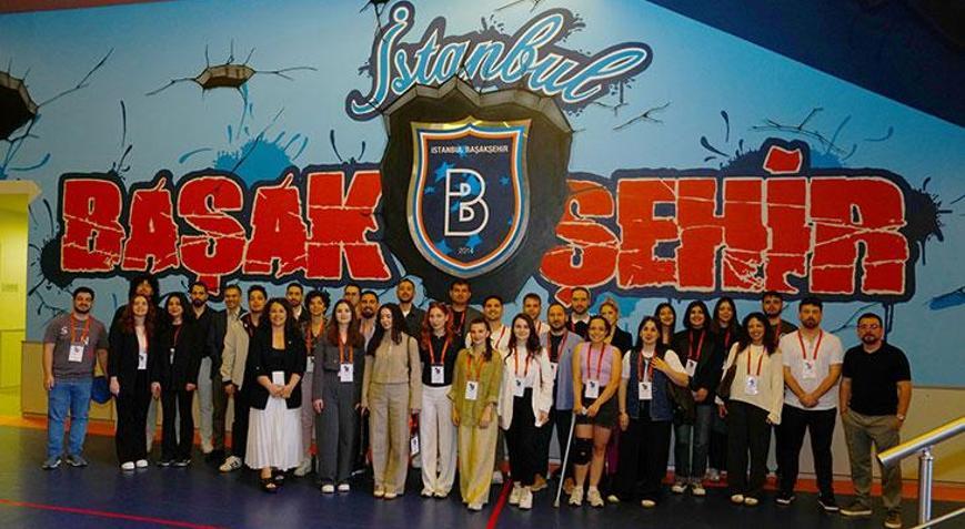 Başakşehirde Profesyonel Futbol Yönetimi Sertifika Programında yeni mezunlar