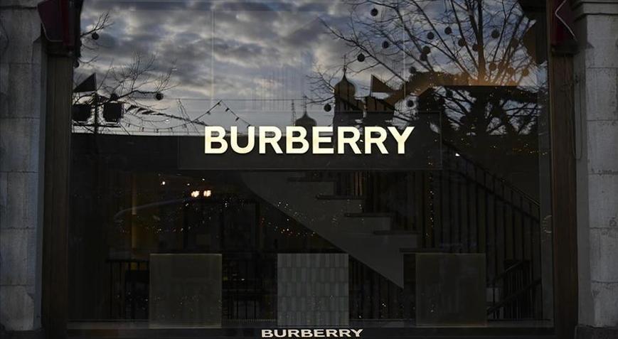 İngiliz Burberry 1700 kişiyi işten çıkarmayı planlıyor