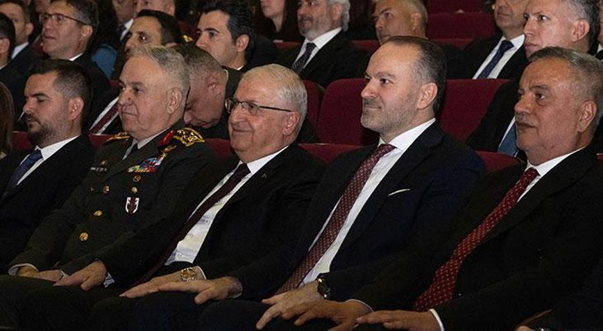 Bakan Güler, Siyah Bere dizisinin özel gösterimine katıldı