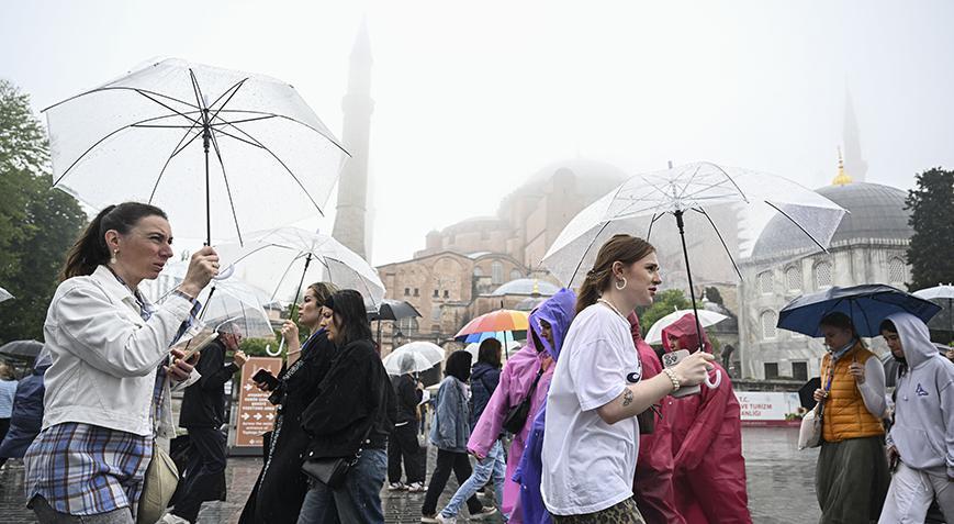 Havalar ne zaman ısınacak Meteoroloji raporu yayımladı: Son dakika sağanak uyarısı