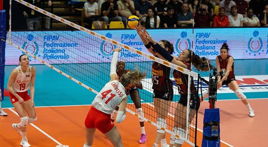 Filenin Sultanları, İtalyaya mağlup oldu