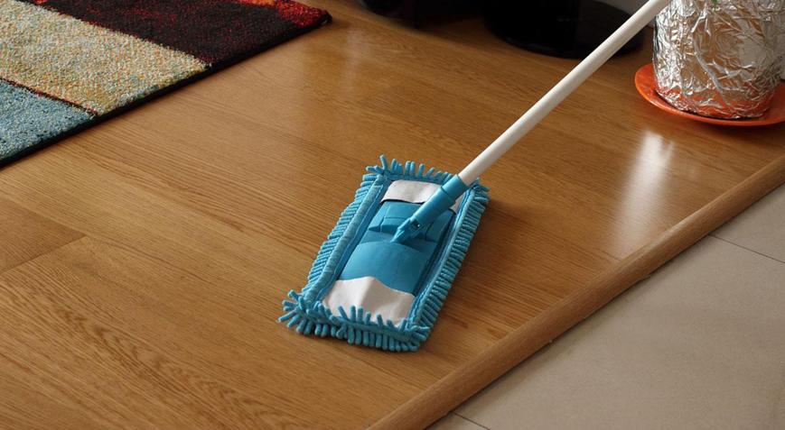 Parkede iz bırakmıyor, leke tutmuyor Temizlik suyuna 1 kaşık ekleyin yeter