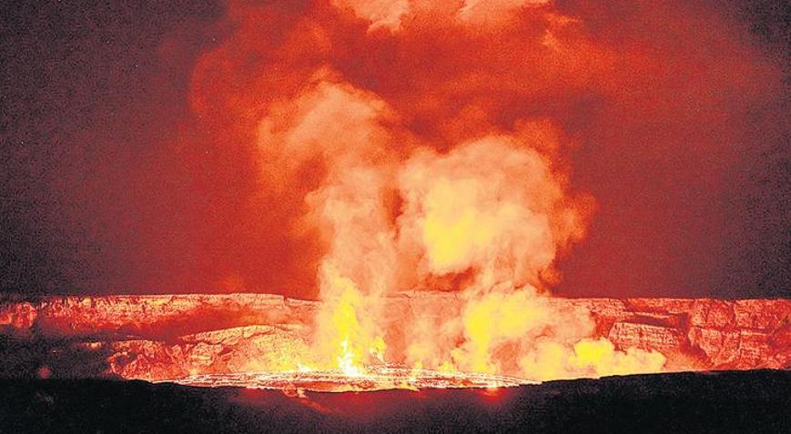 Kilauea yine lav püskürttü