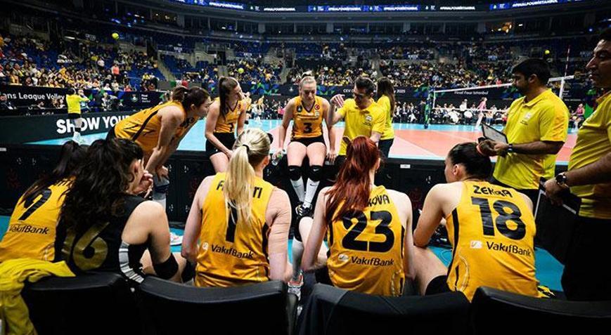 VakıfBanktan Galatasaraya transfer İmzalar atıldı