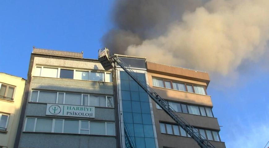 İstanbul - Şişli’de restoranda çıkan yangın söndürüldü