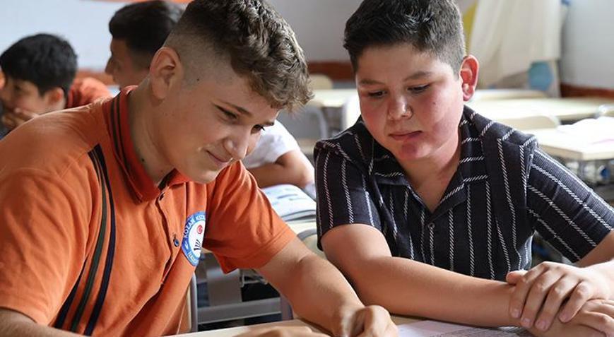 Derslerinde başarısız 3 çocuk Türkiyede derece yaptı Köy okulundan çıkan cevher