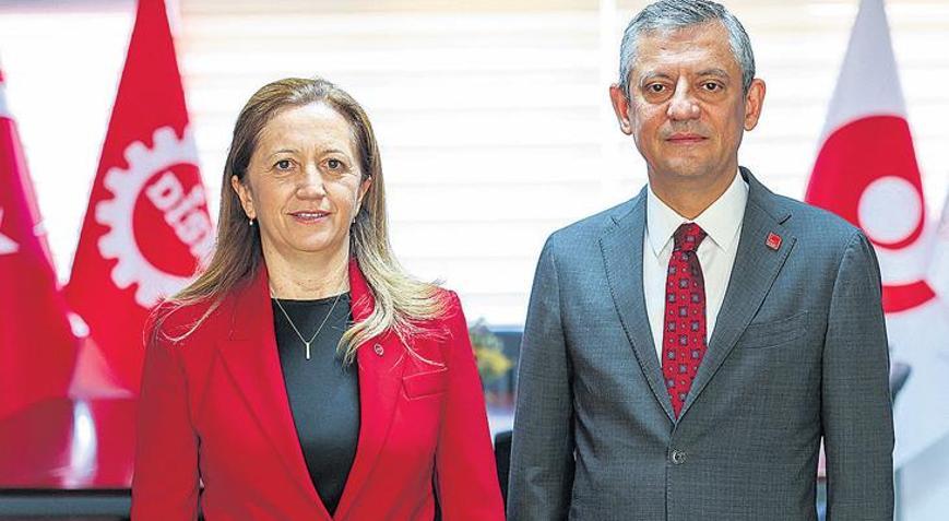 Asgari ücret için mücadele etmeliyiz