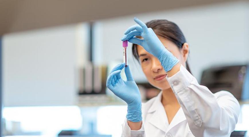 Devrim niteliğinde bir kan testi İngiltere kanseri erken teşhis edecek